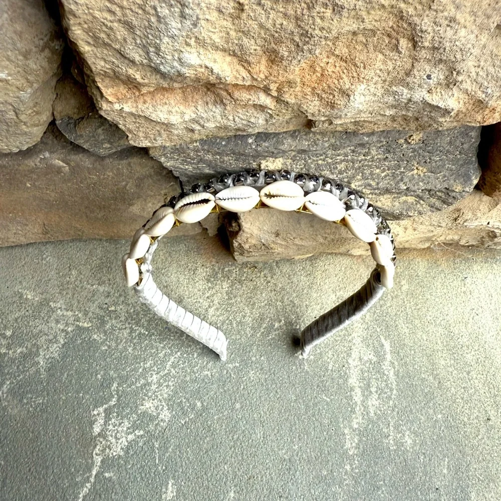New🌟Anthropologie-Velvet, Shell and Rhinestone Headband